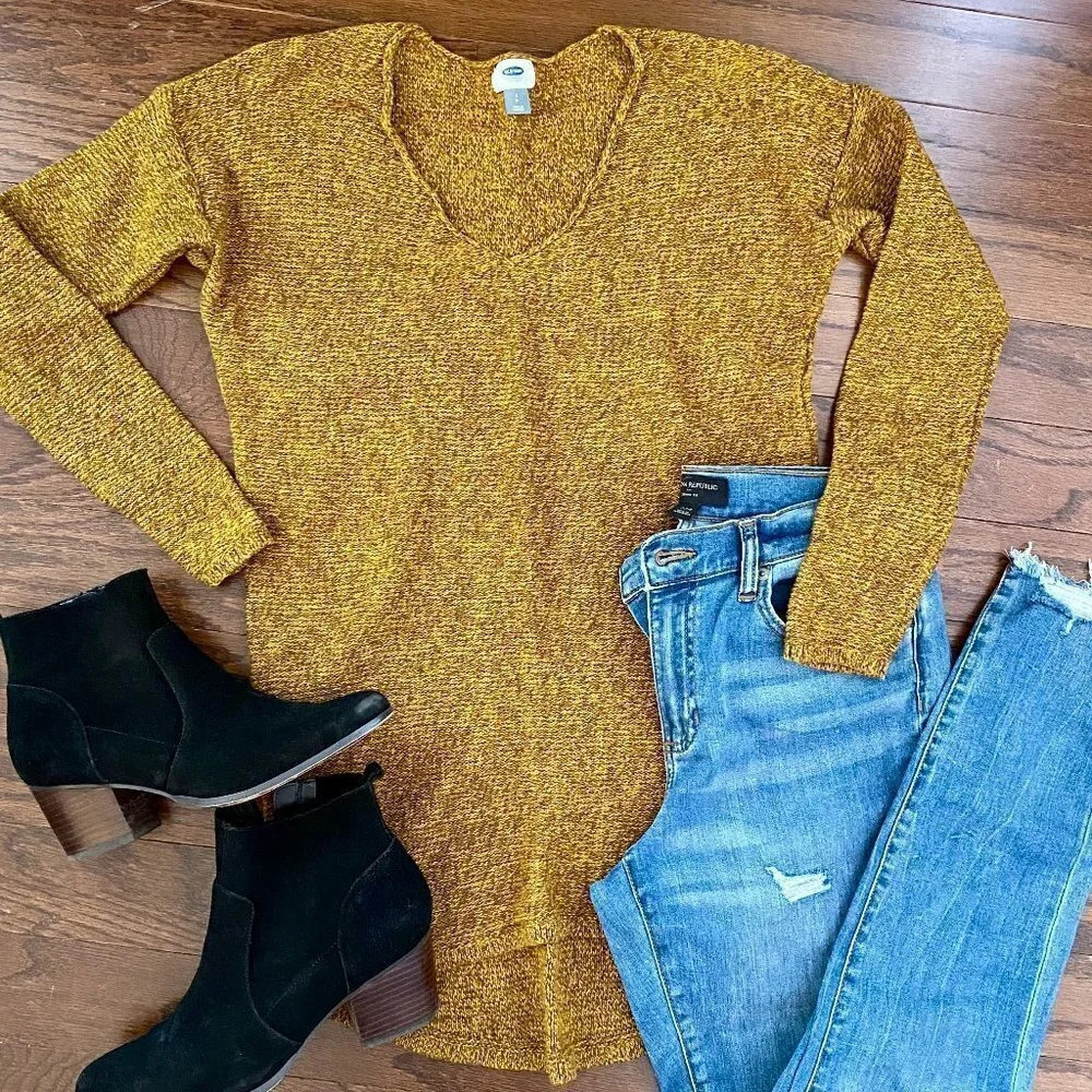 Old Navy Gold Knit Tunic Sweater Size S